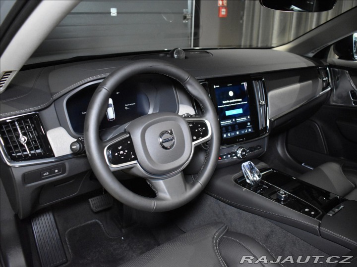 Volvo V90 2,0 T6  Plus Dark 2025