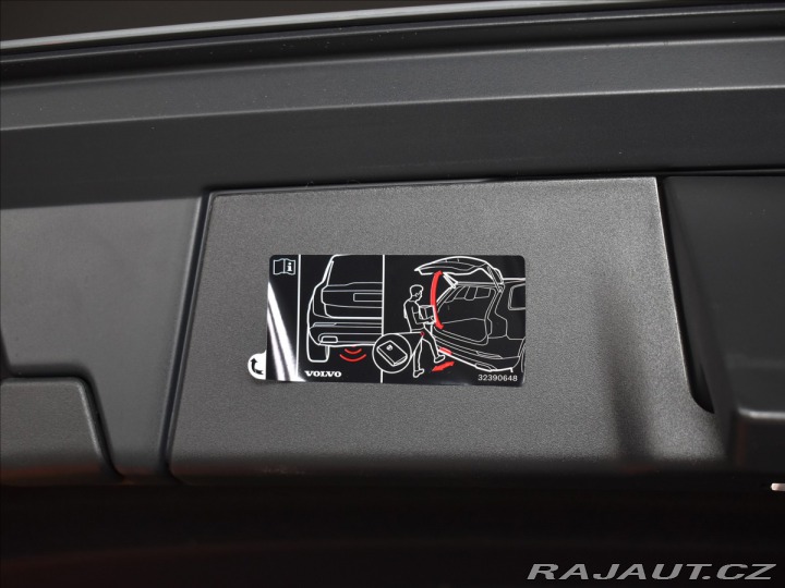 Volvo V90 2,0 T6  Plus Dark 2025