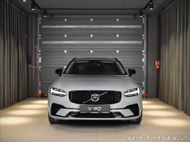 Volvo V90 2,0 T6  Plus Dark 1800