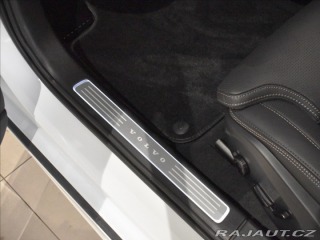 Volvo V90 2,0 T8  Plus Dark 2025