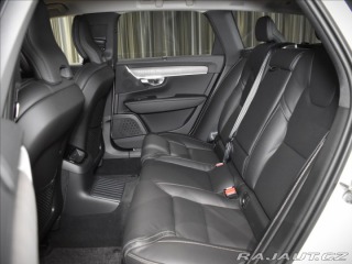 Volvo V90 2,0 T8  Plus Dark 2025