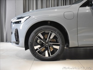 Volvo XC60 2,0 T6  Plus Dark 2025