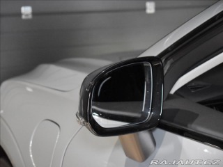 Volvo XC60 2,0 T6  Plus Dark 2025