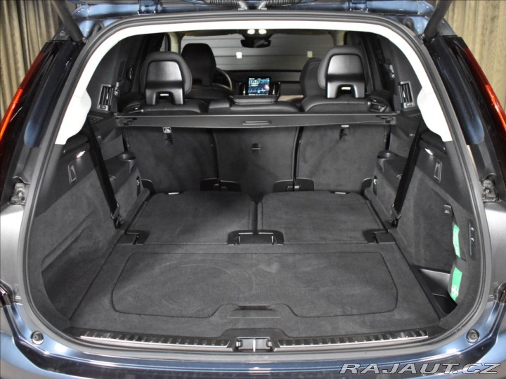 Volvo XC90 2,0 T8 AWD ULtra Pano,Vzd 2025