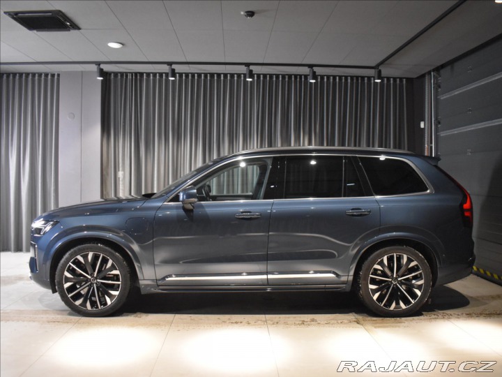 Volvo XC90 2,0 T8 AWD ULtra Pano,Vzd 2025