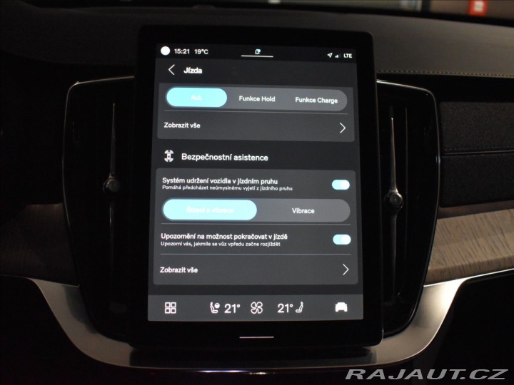 Volvo XC90 2,0 T8 AWD ULtra Pano,Vzd 2025