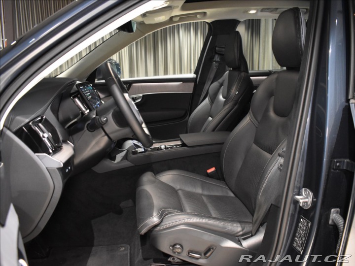 Volvo XC90 2,0 T8 AWD ULtra Pano,Vzd 2025