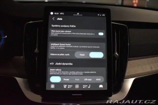 Volvo XC90 2,0 T8 AWD ULtra Pano,Vzd 2025