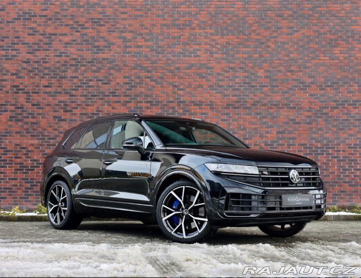 Volkswagen Touareg R-line, 3.0 V6 TFSI E-Hy 2023