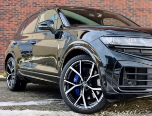 Volkswagen Touareg R-line, 3.0 V6 TFSI E-Hy 2023