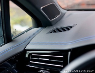 Volkswagen Touareg R-line, 3.0 V6 TFSI E-Hy 2023