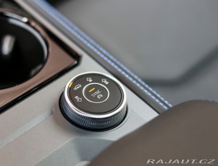 Volkswagen Touareg R-line, 3.0 V6 TFSI E-Hy 2023