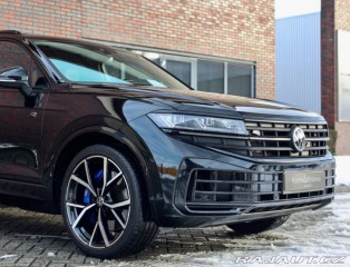 Volkswagen Touareg R-line, 3.0 V6 TFSI E-Hy 2023