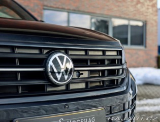Volkswagen Touareg R-line, 3.0 V6 TFSI E-Hy 2023