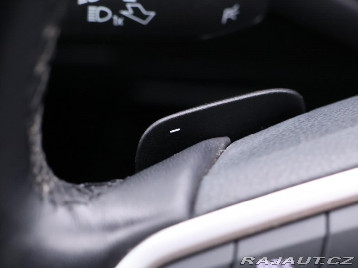 Volkswagen Passat 2,0 TDI 110kW DSG LED DPH 2022