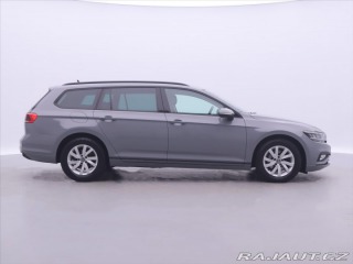 Volkswagen Passat 2,0 TDI 110kW DSG LED DPH 2022