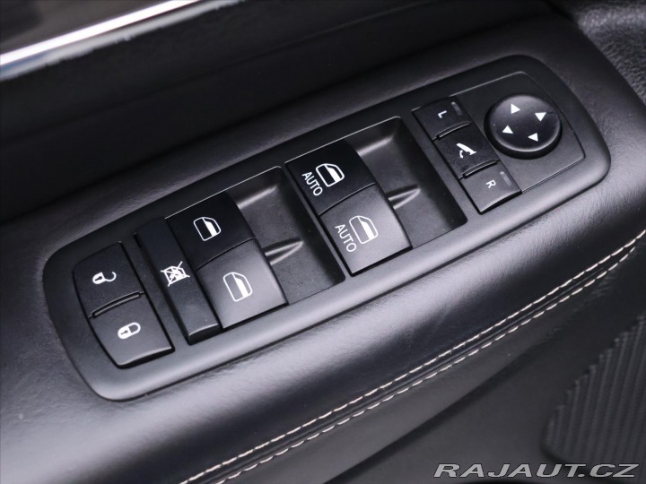 Jeep Grand Cherokee 3,0 V6 184kW 4WD Aut. Ove 2015