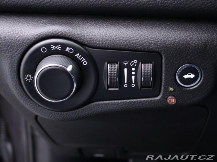 Chrysler Ostatní modely 200 2,4 MultiAir 135kW Automa 2015