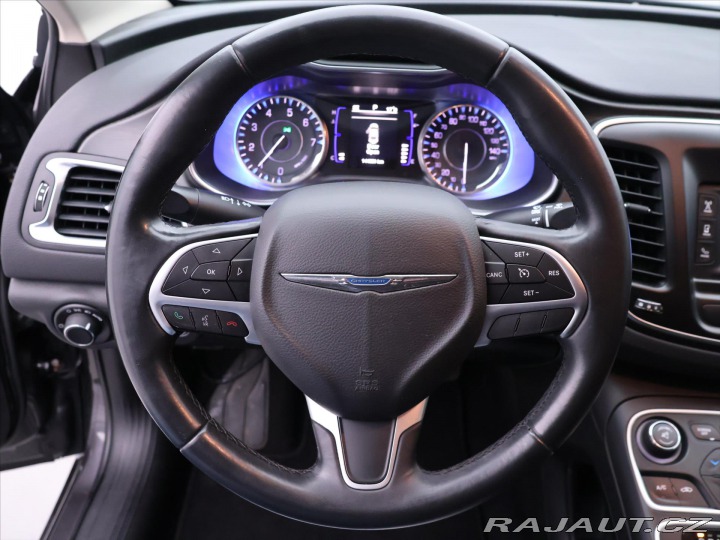 Chrysler Ostatní modely 200 2,4 MultiAir 135kW Automa 2015