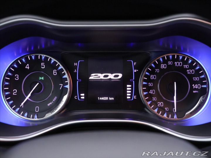 Chrysler Ostatní modely 200 2,4 MultiAir 135kW Automa 2015