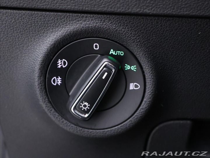 Škoda Karoq 1,0 TSI Style DPH LED Pan 2018