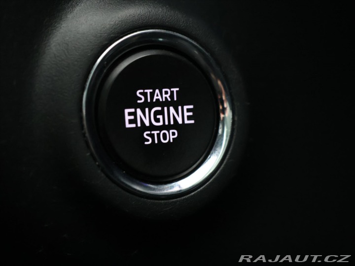 Škoda Karoq 1,0 TSI Style DPH LED Pan 2018