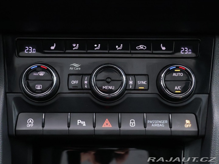 Škoda Karoq 1,0 TSI Style DPH LED Pan 2018