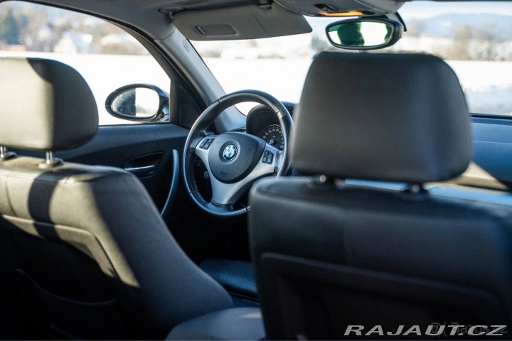 BMW 1 3,0 E87 130i, manuál, š 2005