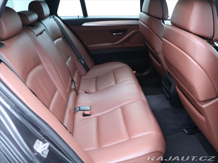 BMW 5 3,0 D M-PACKET 190KW CZ X 2012