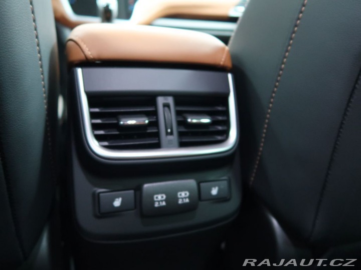 Subaru Outback 2.5i-T ES Tour Poslední š 2025