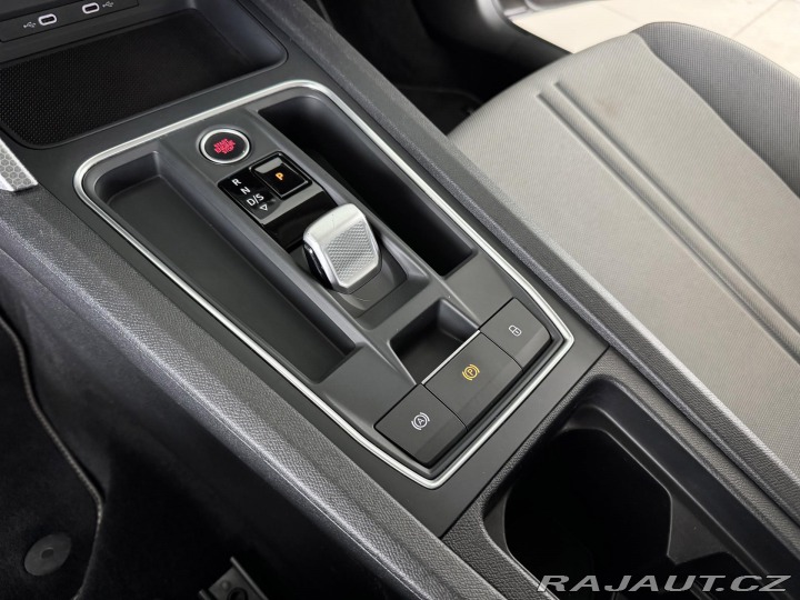 Seat Leon 1,0eTSI DSG*STYLE*REZERVA 2022