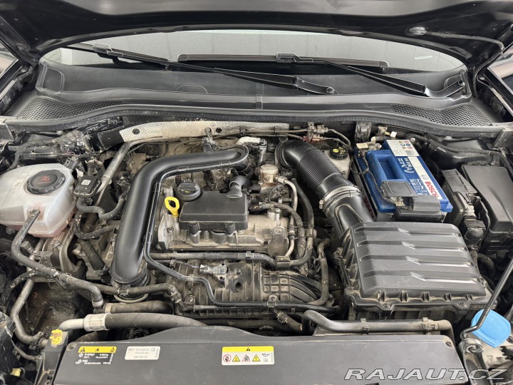 Seat Leon 1,0eTSI DSG*STYLE*Dig.Ští 2022