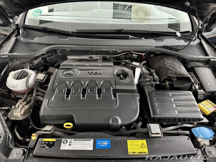 Seat Leon 2,0TDI FR*FullLED*Navi*Ků 2016