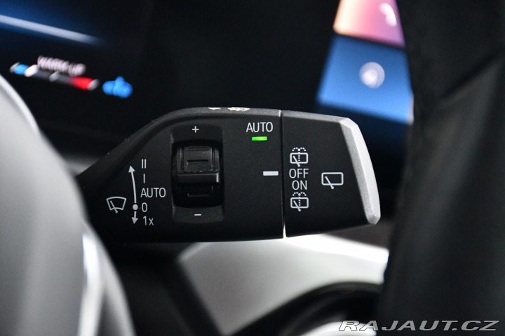 BMW 3 320d xDrive WEBASTO ACC Č 2024