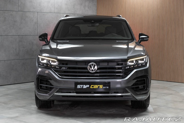 Volkswagen Touareg 3.0 TDI R-LINE*REZERVACE* 2020