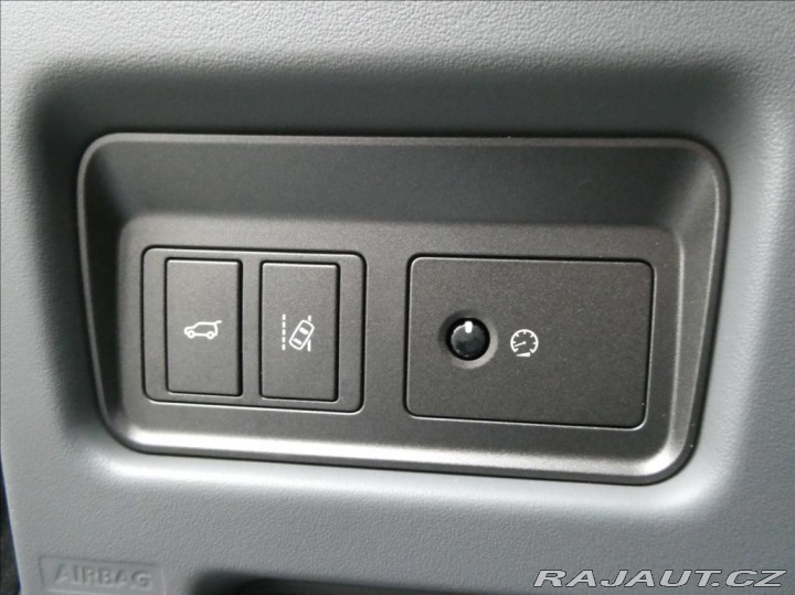 Land Rover Range Rover Evoque 2,0 TD4 SE, 1.Maj,ČR, aut 2016