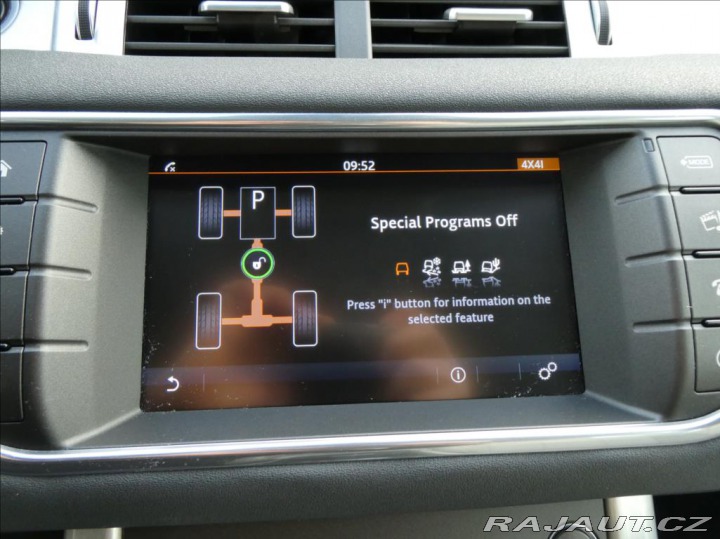 Land Rover Range Rover Evoque 2,0 TD4 SE, 1.Maj,ČR, aut 2016