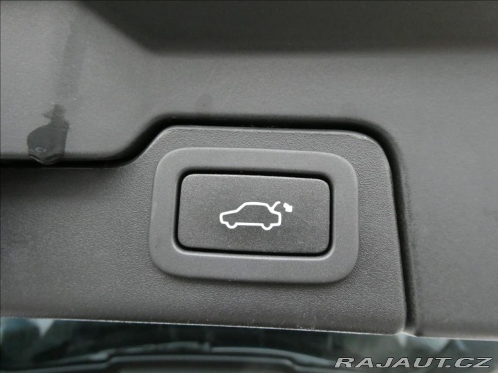 Land Rover Range Rover Evoque 2,0 TD4 SE, 1.Maj,ČR, aut 2016