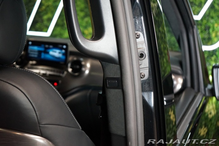 Mercedes-Benz V 300d*4M*EXCLUSIVE*VZDUCH* 2022