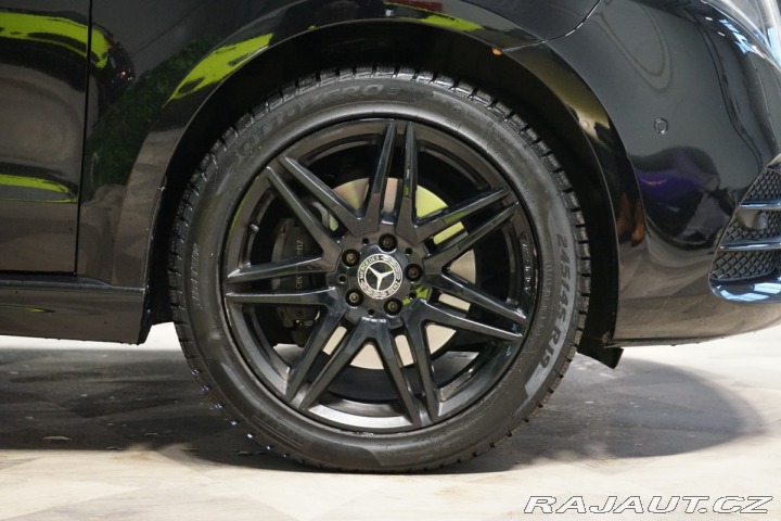 Mercedes-Benz V 300d*4M*EXCLUSIVE*VZDUCH* 2022