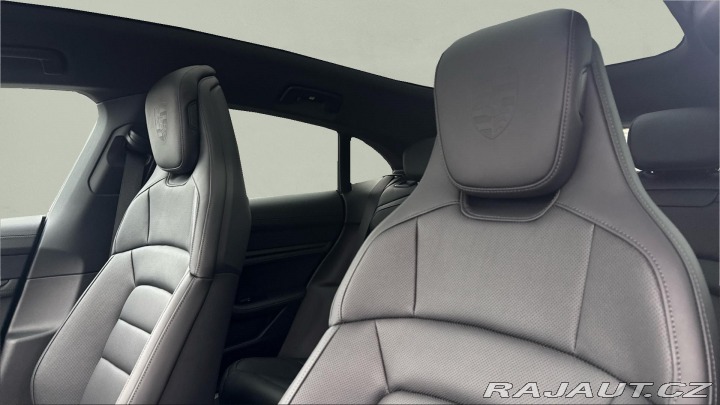 Porsche Taycan 4S Sport Tursimo 4S 2025