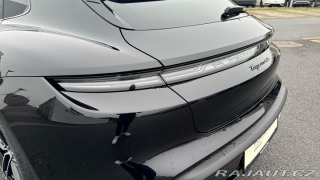 Porsche Taycan 4S Sport Tursimo 4S 2025