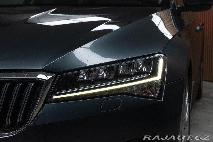 Škoda Superb 2.0 TDI REZERVACE 2020
