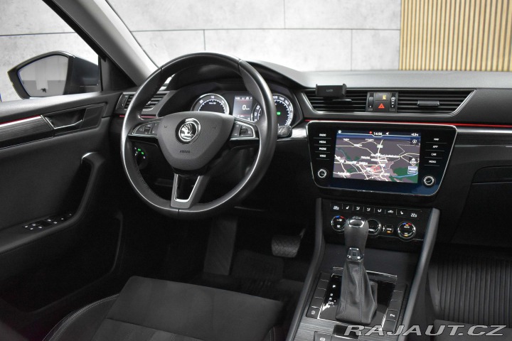 Škoda Superb 2.0 TDI 110 STYLE*DSG*PAN 2020
