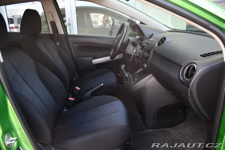 Mazda 2 1.4i KLIMA 2011