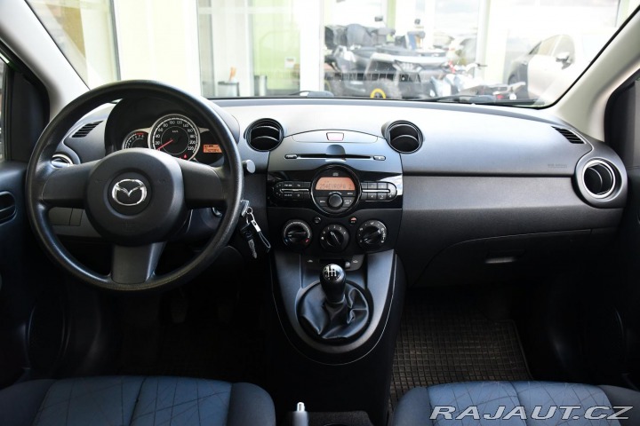 Mazda 2 1.4i KLIMA 2011