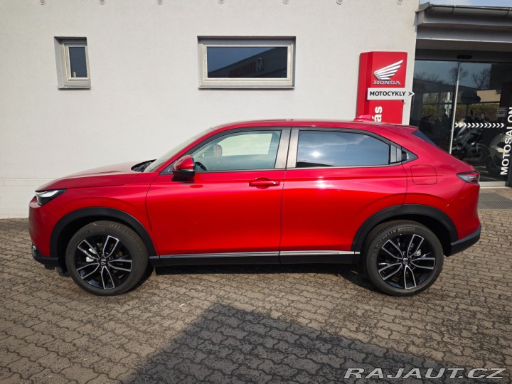 Honda HR-V 1.5 e:HEV Elegance Red SK 2025