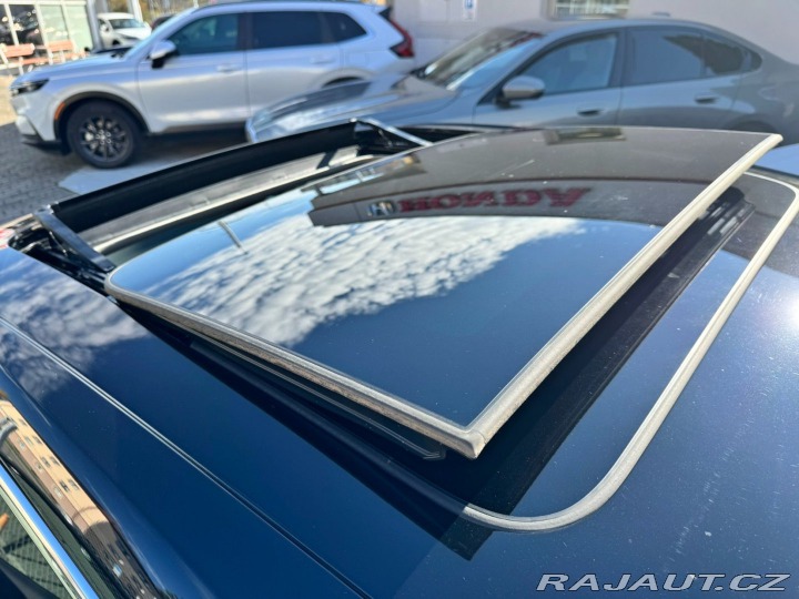 Honda Civic 2.0e:HEV Advance Black SK 2025