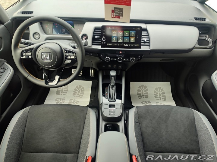 Honda Jazz SPORT + 1.5eHEV 122k FACE 2026