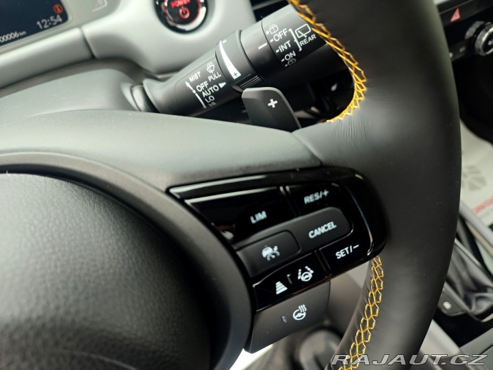 Honda Jazz SPORT + 1.5eHEV 122k AKCE 2026